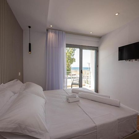 Hesperus Hotel Vlorë Екстериор снимка