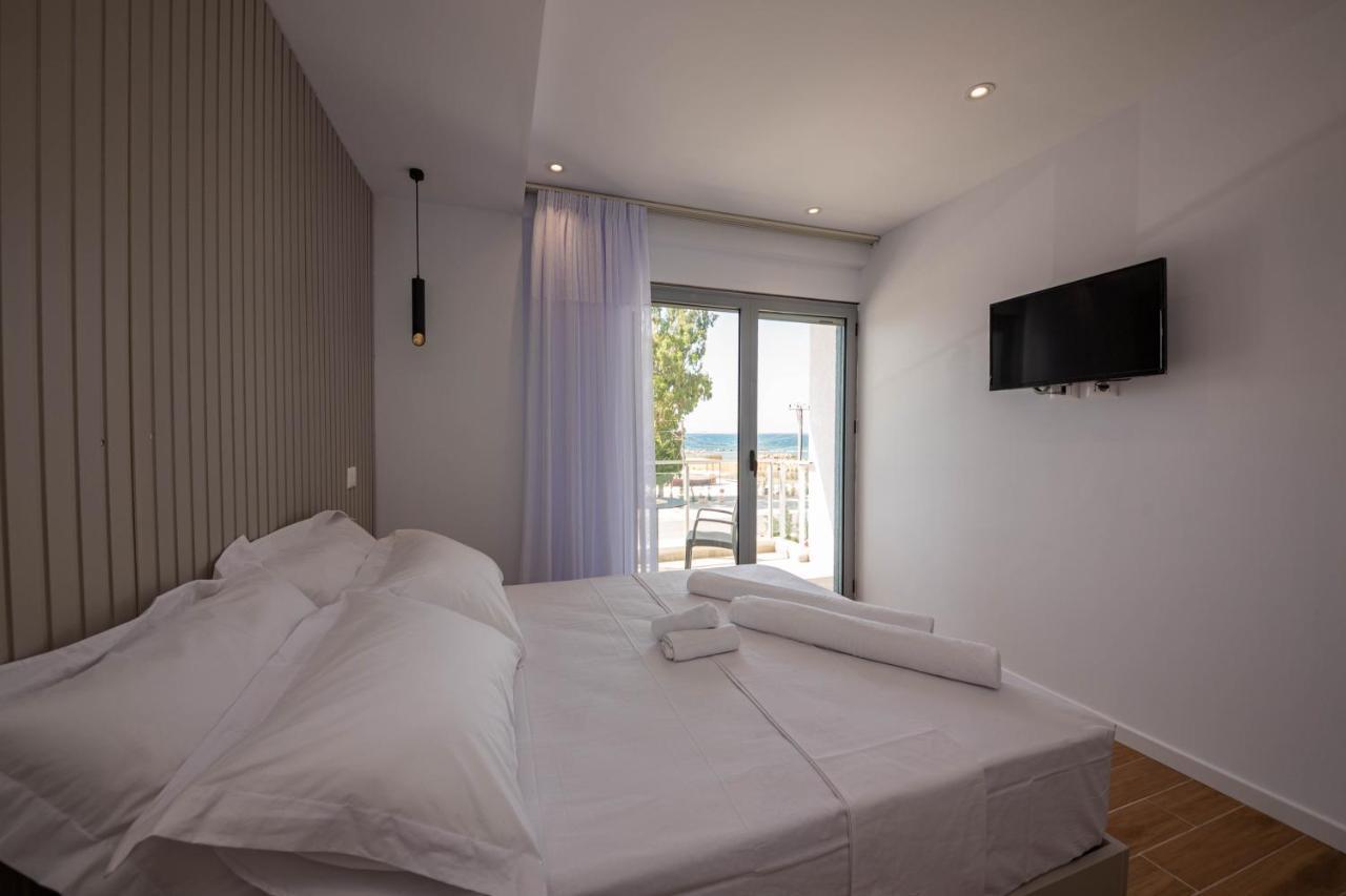 Hesperus Hotel Vlorë Екстериор снимка