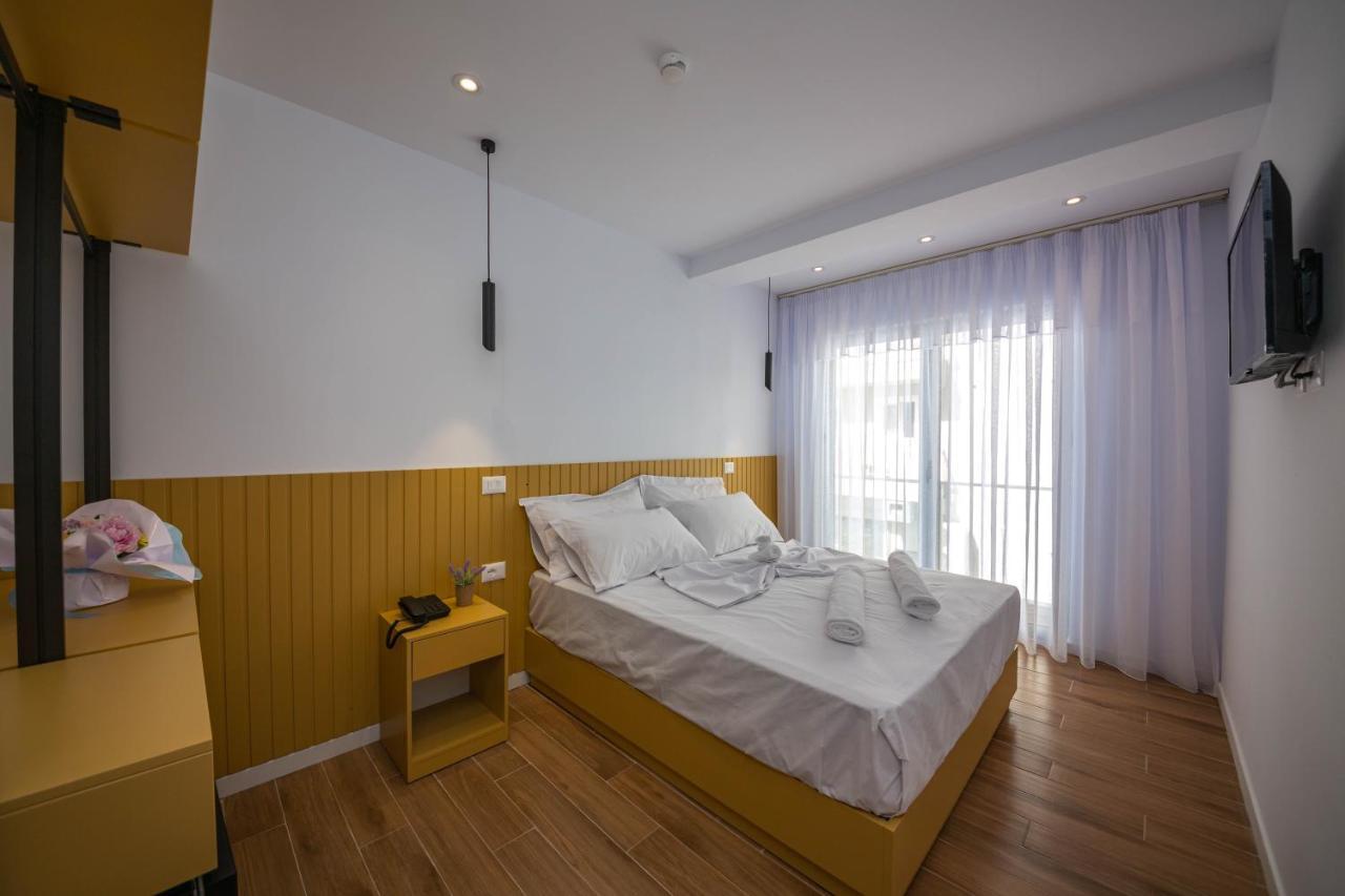 Hesperus Hotel Vlorë Екстериор снимка